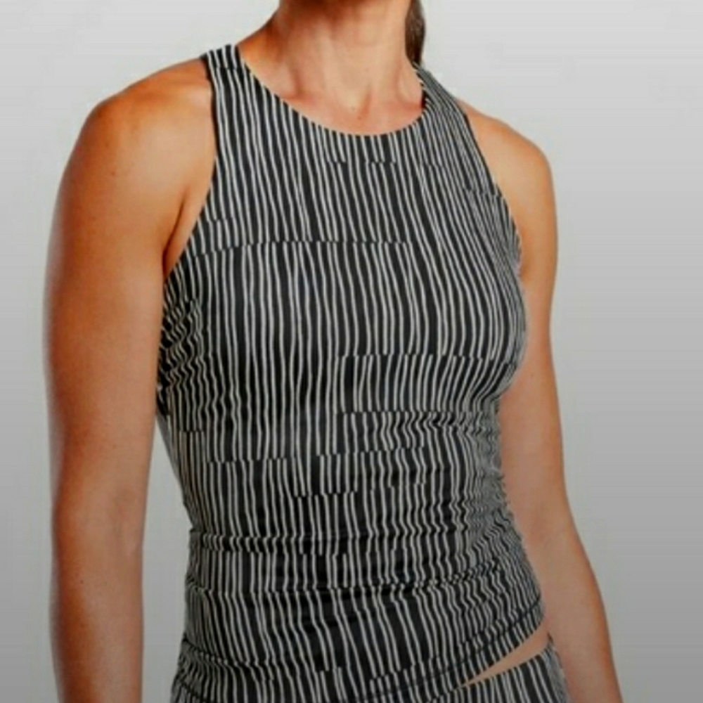 GUC Athleta Maldives Bra Cup Tankini Black and White Print GUC